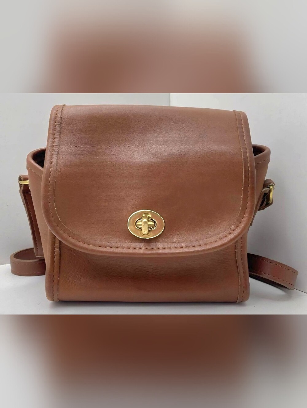 Vintage COACH 9018 Emmie Flap BT Crossbody Flap Bag Rare 90s USA Leather